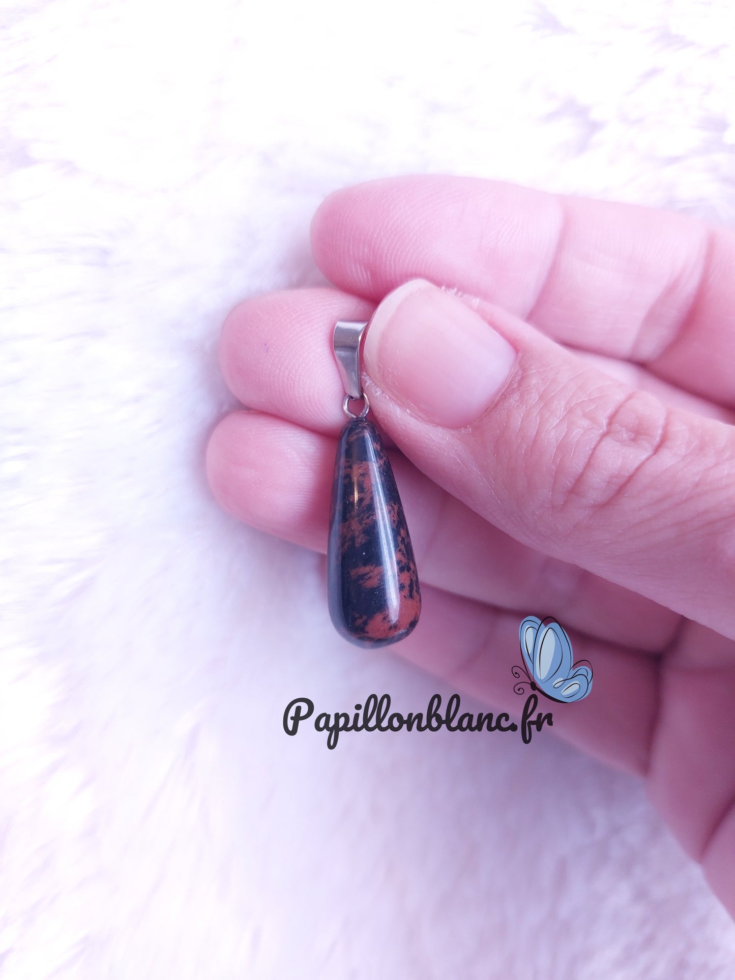 Pendentif Goutte de Pierre