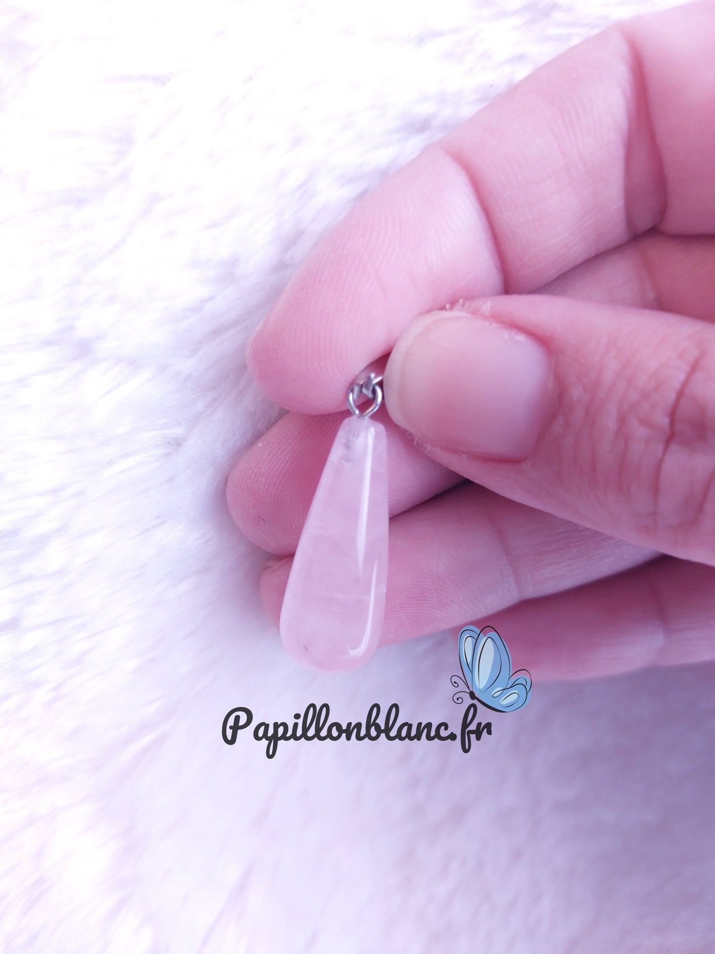 Pendentif Goutte de Pierre