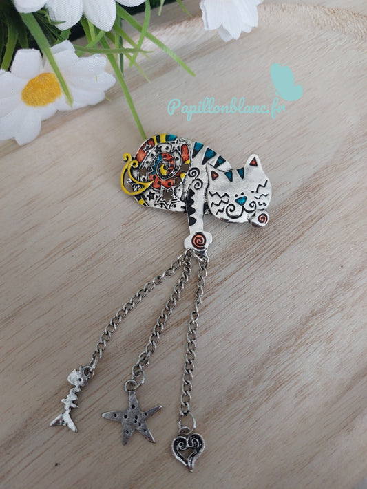 Broche Chat