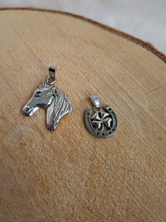 Pendentif Cheval et Chance